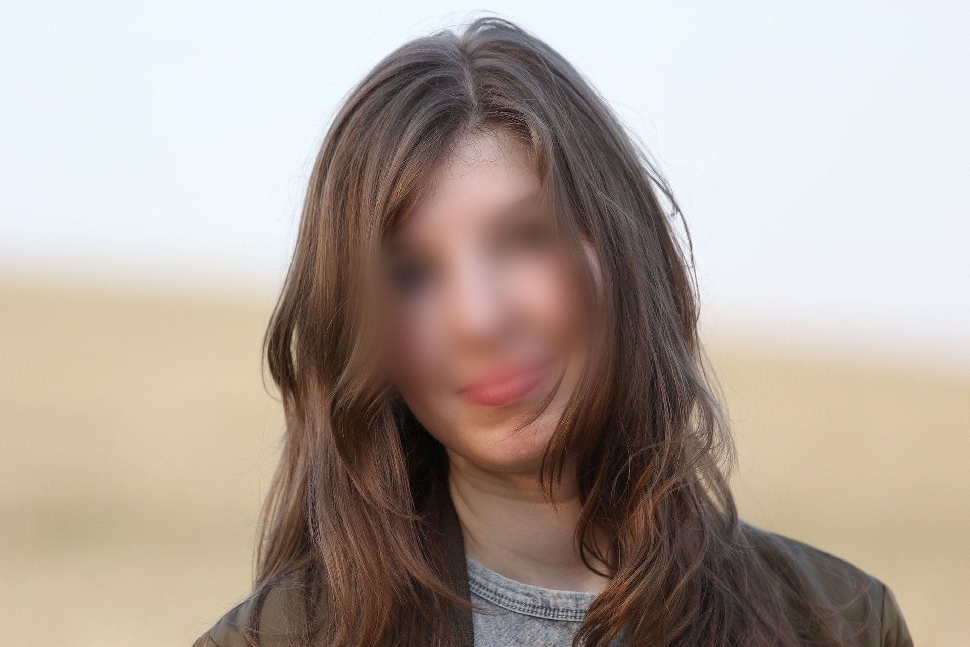 Portrait Junge Frau von Uschi Dugulin, 3289372